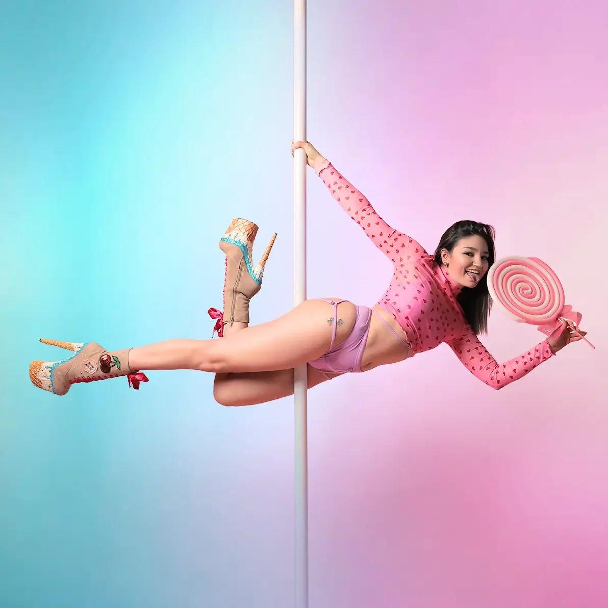 Polefly Academy_Vanessa2